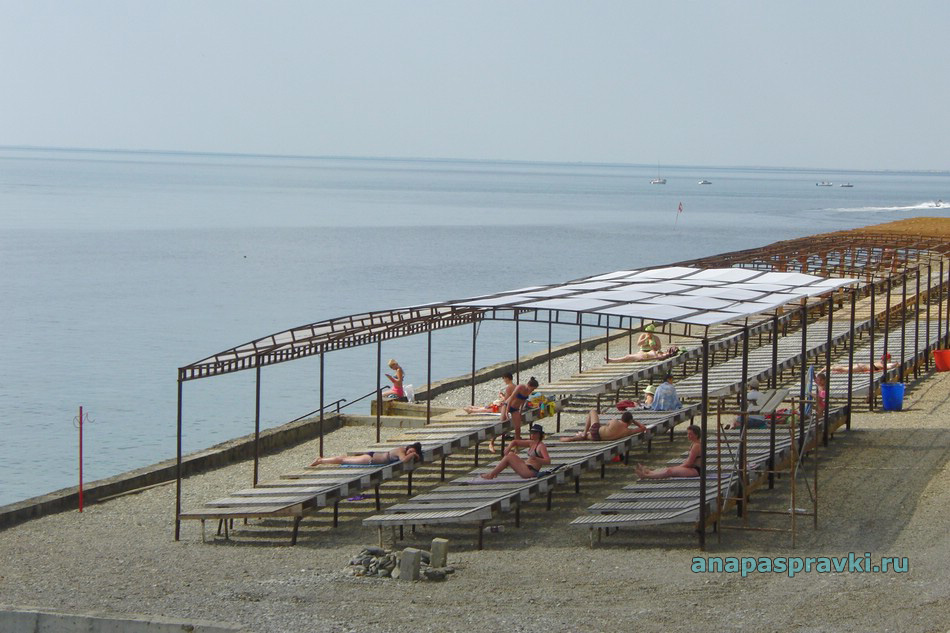 Пляж Малая бухта. Анапа, 3.06.2015